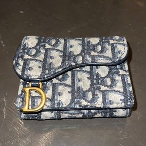 Christian Dior saddle medium wallet. This is not the cardholder. Made in Paris